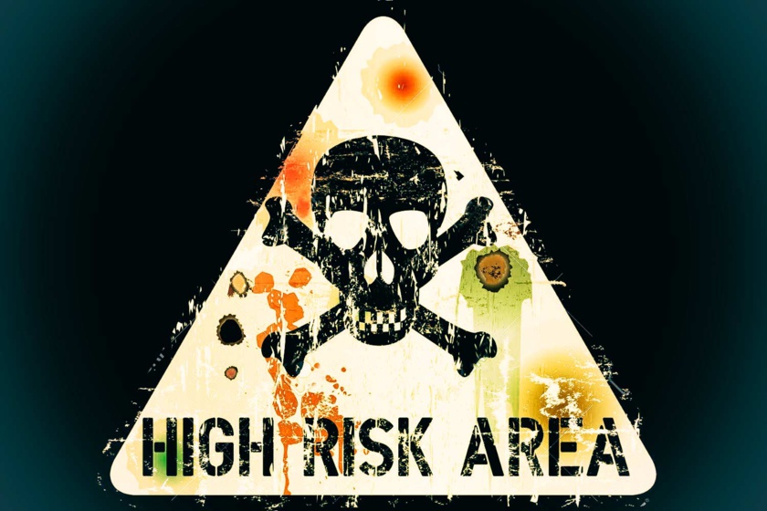 Zone à risque, tenir ses distances, se déplacer en triangle Zone à risque, tenir ses distances, se déplacer en triangle